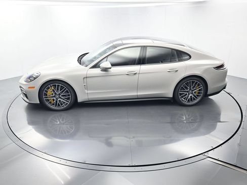 Certified 2023 Porsche Panamera Turbo S AWD/4WD image 36