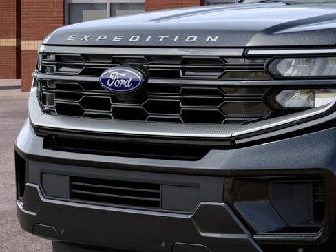 New 2027 Ford Expedition Platinum w/ Platinum Ultimate Package AWD/4WD image 17