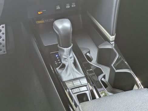 Used 2025 Toyota Camry XSE image 14