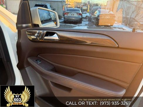 Used 2017 Mercedes-Benz GLE 350 GLE 350 4MATIC SUV w/ Premium 1 Package image 18