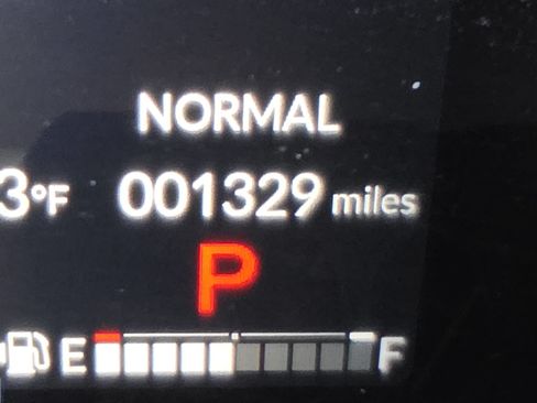 Used 2027 Honda HR-V LX image 20