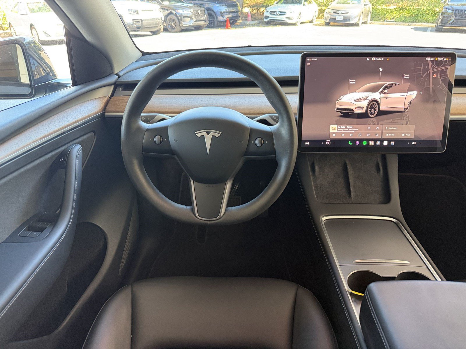 Used 2023 Tesla Model Y Long Range AWD/4WD image 27