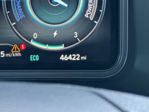 Used 2023 Hyundai Kona Limited w/ Cargo Package image 37