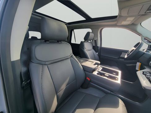 New 2026 Ford Expedition Max Active image 37