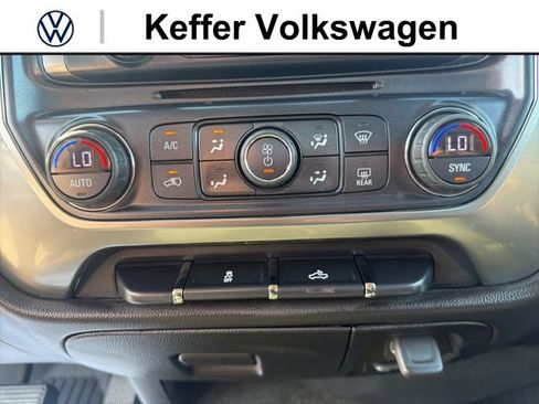 Used 2017 Chevrolet Silverado 1500 LT w/ All Star Edition AWD/4WD image 22