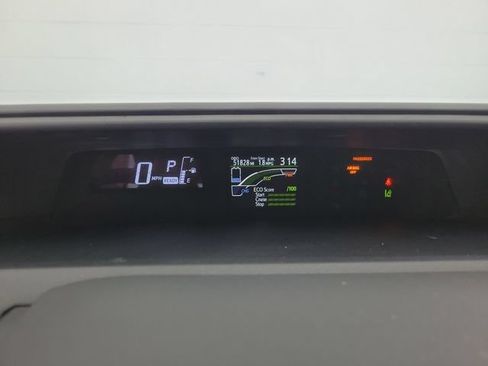 Used 2017 Toyota Prius C One FWD image 25