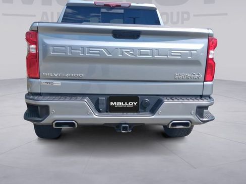 Used 2024 Chevrolet Silverado 1500 High Country w/ Technology Package AWD/4WD image 4
