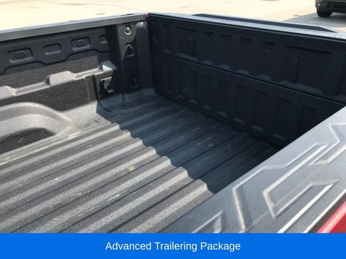 Used 2023 Chevrolet Colorado LT w/ LT Convenience Package III AWD/4WD image 9