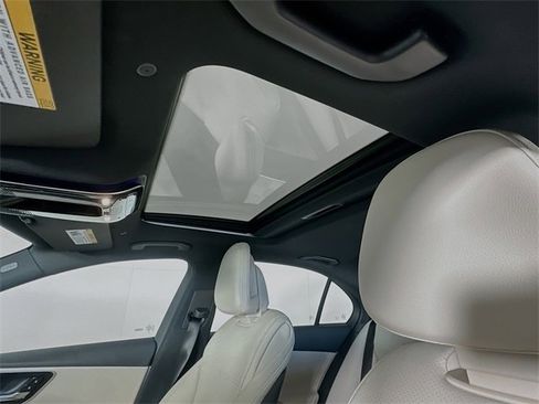 Certified 2025 Mercedes-Benz C 300 Sedan image 22
