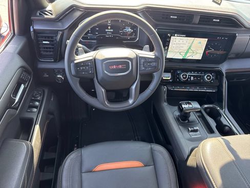 Used 2023 GMC Sierra 1500 AT4 w/ AT4 Premium Package AWD/4WD image 15