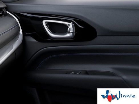 New 2026 Jeep Compass Latitude AWD/4WD image 29