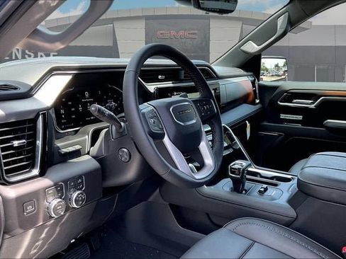 New 2026 GMC Sierra 1500 Denali w/ Denali Reserve Package AWD/4WD image 7