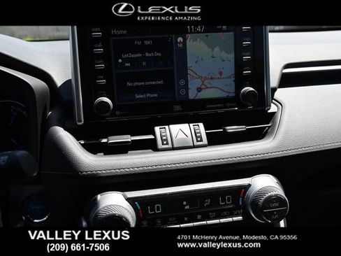 Used 2021 Toyota RAV4 Limited AWD/4WD image 9