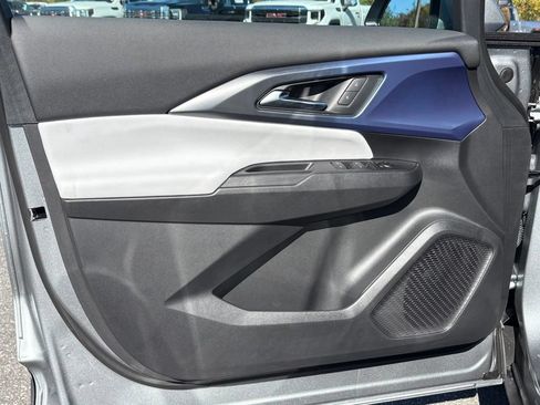 New 2026 Chevrolet Equinox EV LT AWD/4WD image 35