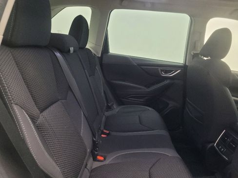 Used 2023 Subaru Forester Premium AWD/4WD image 19