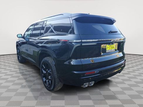 New 2026 Chevrolet Traverse RS w/ LPO, Floor Liner Package image 4