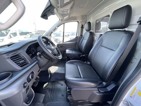 New 2025 Ford Transit 250 Low Roof image 17