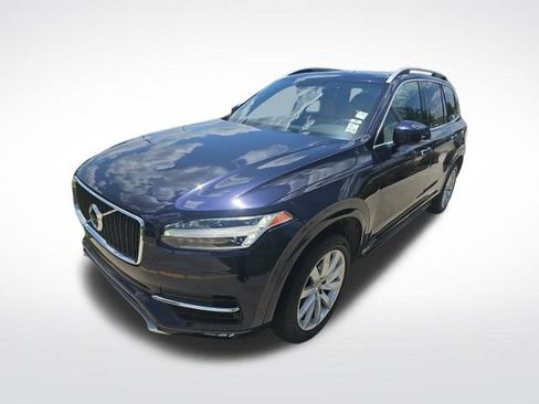 Used 2017 Volvo XC90 T6 Momentum w/ Vision Package AWD/4WD image 3