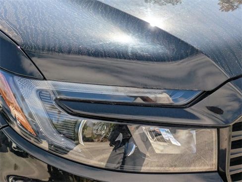 Used 2023 Honda Ridgeline Sport image 9