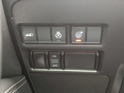 Used 2023 Nissan Armada Platinum w/ Captain's Chairs Package AWD/4WD image 29