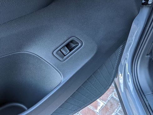 New 2026 Volkswagen Atlas SE image 11