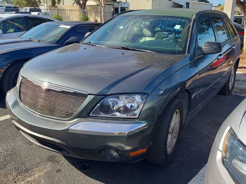 Used 2004 Chrysler Pacifica 2WD image 3