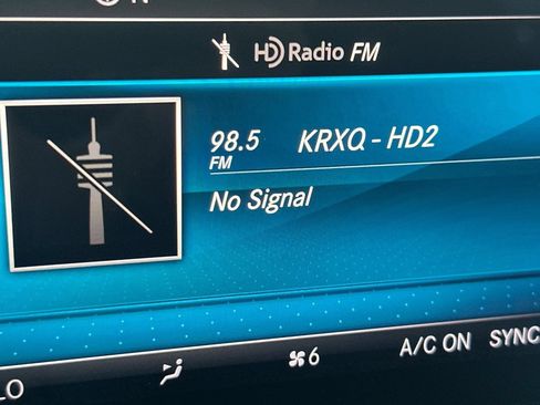 Used 2019 Mercedes-Benz C 300 Sedan image 21