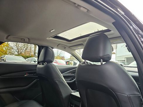 Certified 2025 MAZDA CX-30 AWD 2.5 S w/ Preferred Package image 14