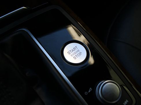 Used 2018 Audi A6 2.0T Premium Plus w/ Premium Plus Package image 23