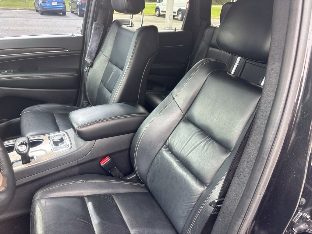Used 2015 Jeep Grand Cherokee Limited AWD/4WD image 29