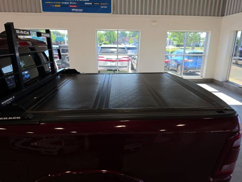 Used 2020 RAM 1500 Limited w/ Body-Colour Bumper Group AWD/4WD image 41