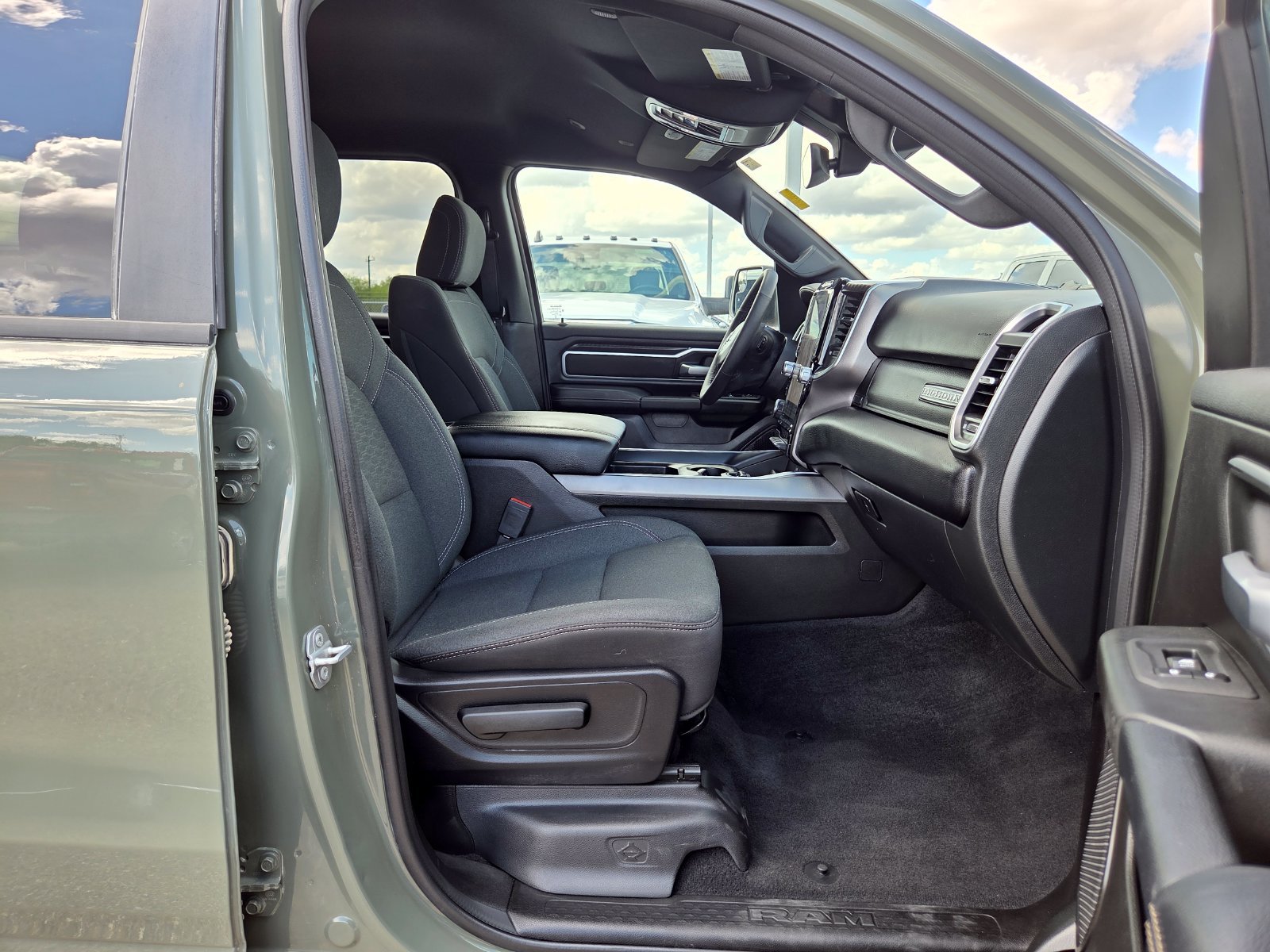 Used 2026 RAM 1500 Big Horn AWD/4WD image 21