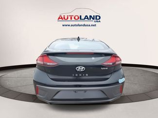 Used 2020 Hyundai Ioniq SE video 3