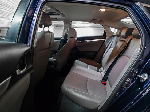 Used 2016 Honda Civic Touring image 21