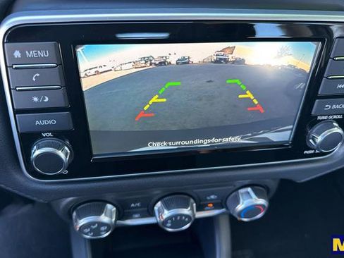 Used 2024 Nissan Versa S w/ S Plus Package image 24