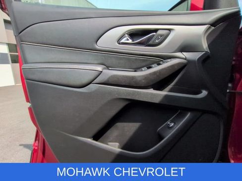 Used 2024 Chevrolet Traverse LT AWD/4WD image 22