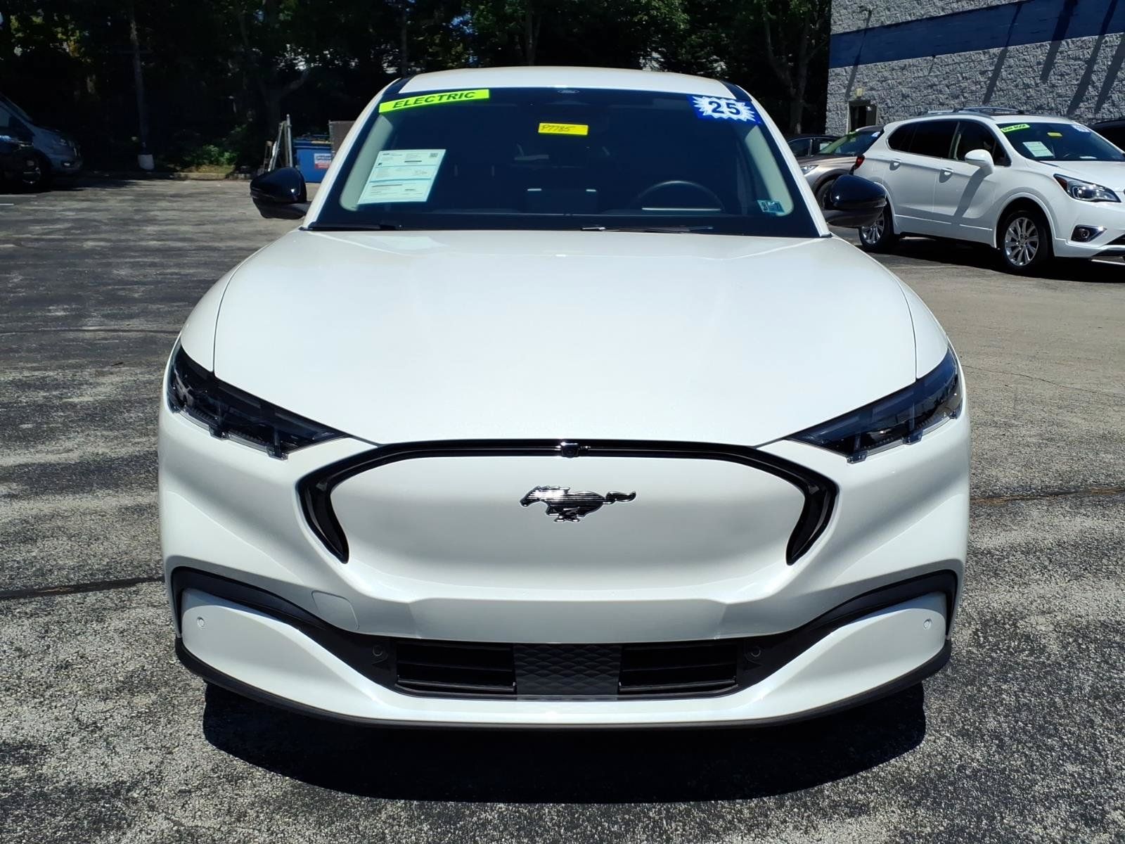 Certified 2025 Ford Mustang Mach-E Premium AWD/4WD image 9