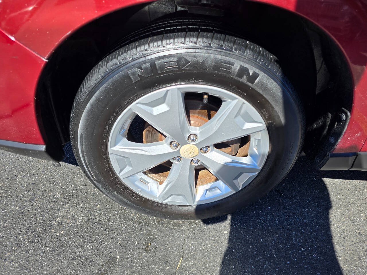 Used 2015 Subaru Forester 2.5i w/ Alloy Wheel Package AWD/4WD image 11