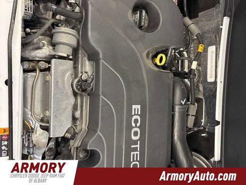 Used 2022 Chevrolet Equinox LT image 44