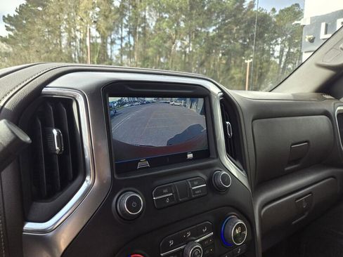 Used 2022 Chevrolet Silverado 1500 RST image 15