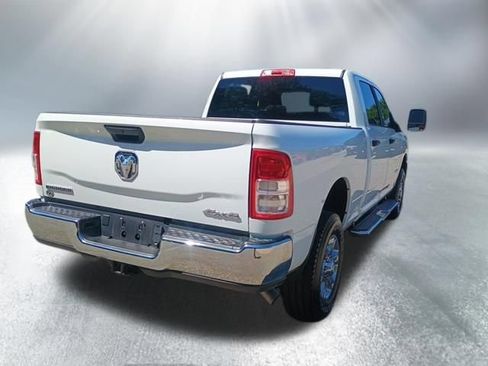 Used 2024 RAM 2500 Big Horn AWD/4WD image 5