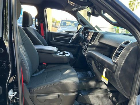 New 2025 RAM 3500 Big Horn image 31