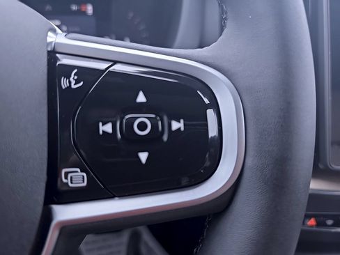 New 2026 Volvo XC60 B5 Plus w/ Climate Package AWD/4WD image 26