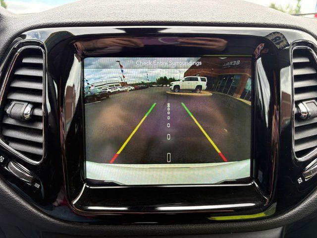 Used 2018 Jeep Compass Limited w/ Navigation Group AWD/4WD image 24