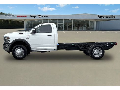 New 2026 RAM 4500 Tradesman w/ Chrome Appearance Group image 6