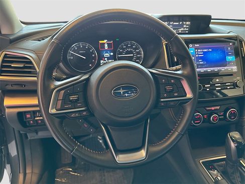 Used 2022 Subaru Crosstrek 2.5i Limited image 11