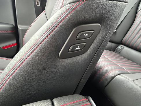 New 2026 Genesis G70 3.3T Sport Prestige image 27