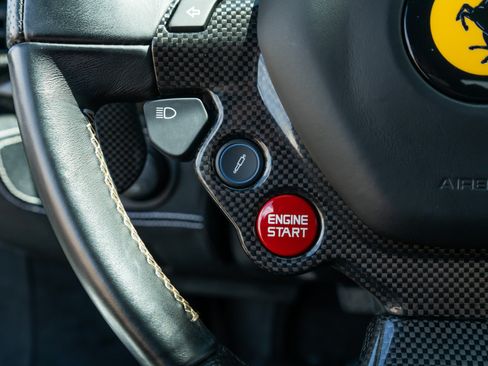 Used 2015 Ferrari 458 Speciale Coupe RWD image 29