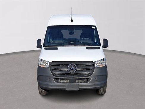 New 2026 Mercedes-Benz Sprinter 144 Cargo image 2