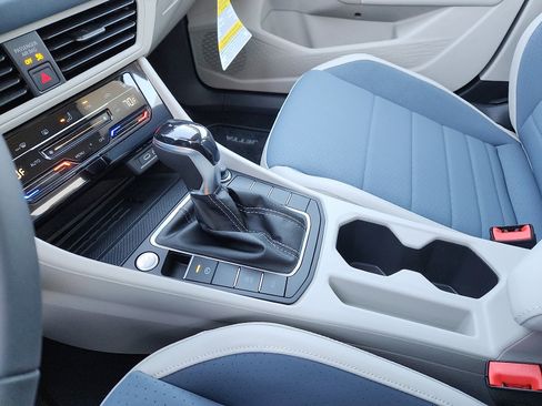 New 2026 Volkswagen Jetta SE image 20